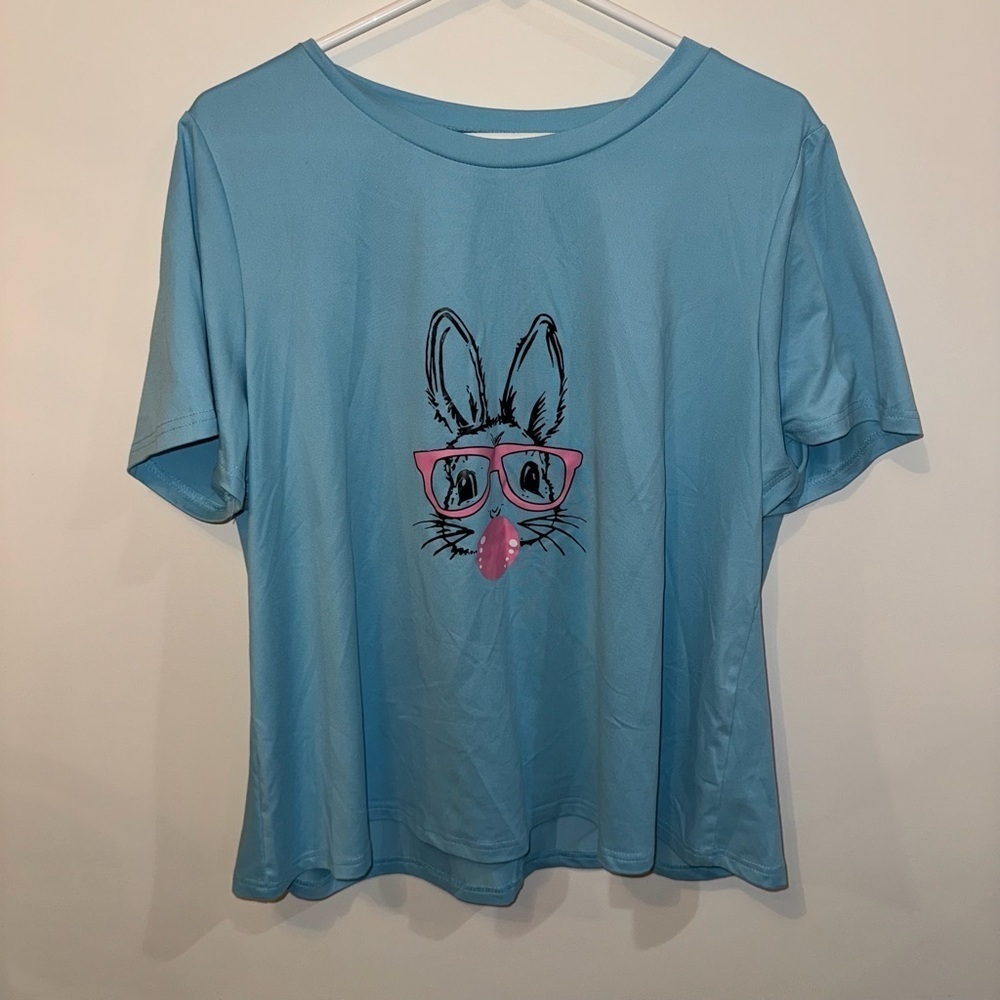 SHEIN Curve Blue Bunny Bubblegum Top - Picture 2 of 9